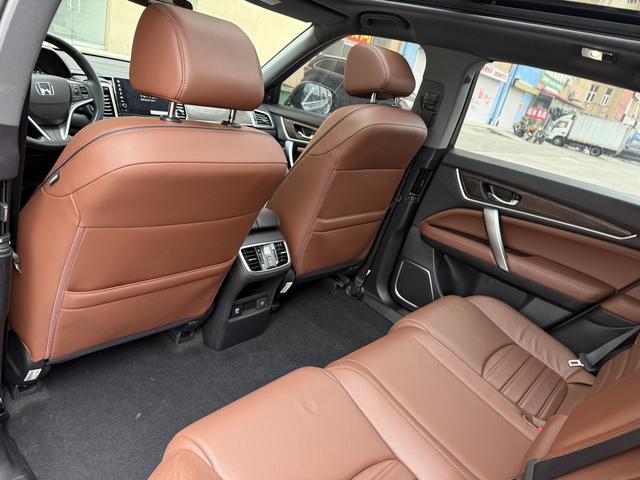 Honda UR-V 2017 #9 Honda UR-V 2017 car image #9