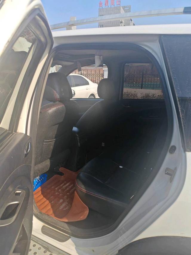 东风风行 景逸X5 2014 汽车图片 #9