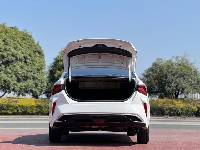 Hyundai Verna 2020 car image #9