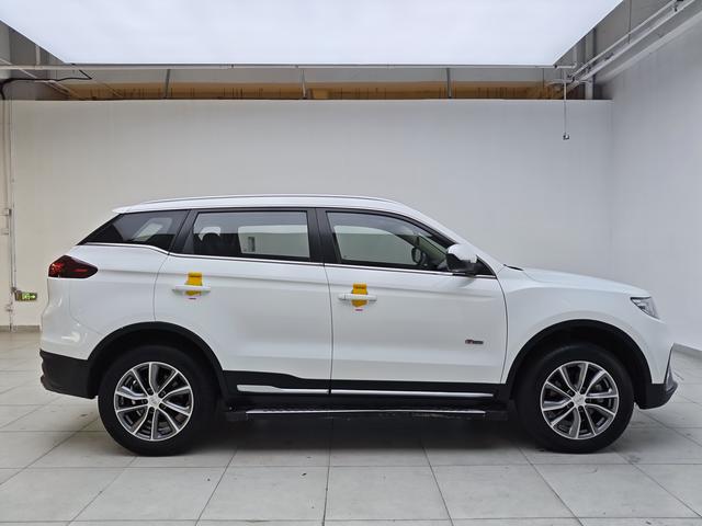 GEELY Boyue 2018 image de voiture #9