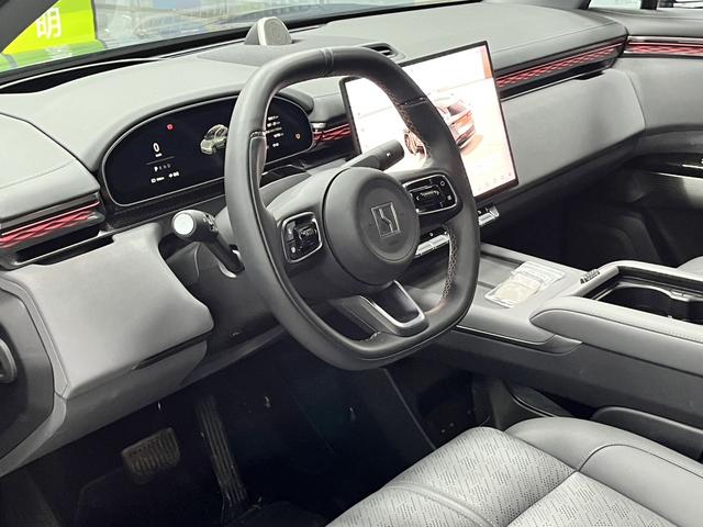 极氪 极氪7X 2024 汽车图片 #9