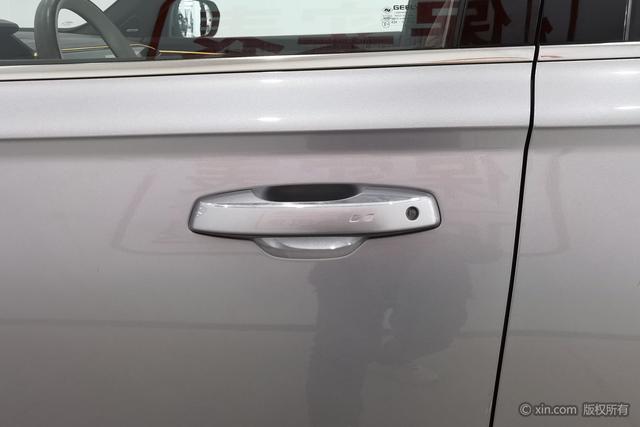 GEELY Monjaro 2023 image de voiture #9