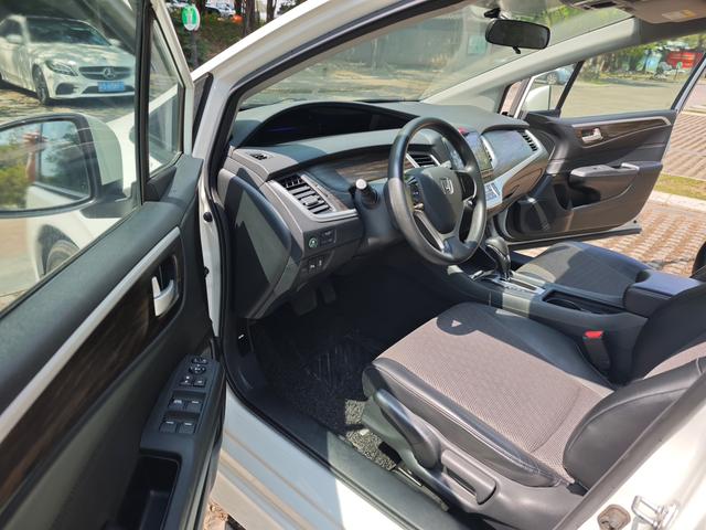 Honda Jade 2019 изображение автомобиля #9