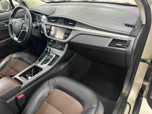 GEELY Emgrand GS 2016 car image #9
