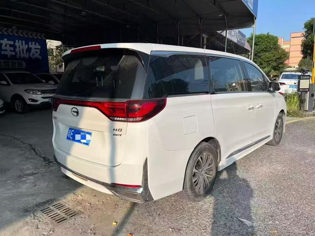 广汽传祺 传祺M8 2022 汽车图片 #9