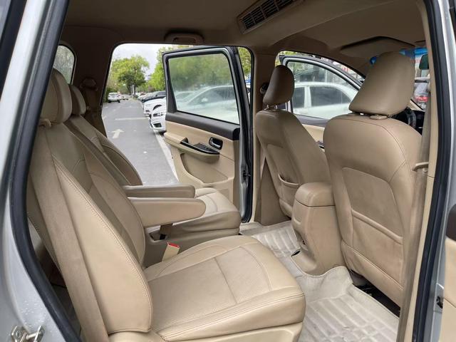 Wuling Hongguang 2016 car image #9