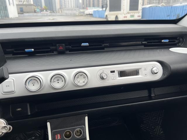 Wuling Hongguang MINI EV 2022 imagen de coche #9