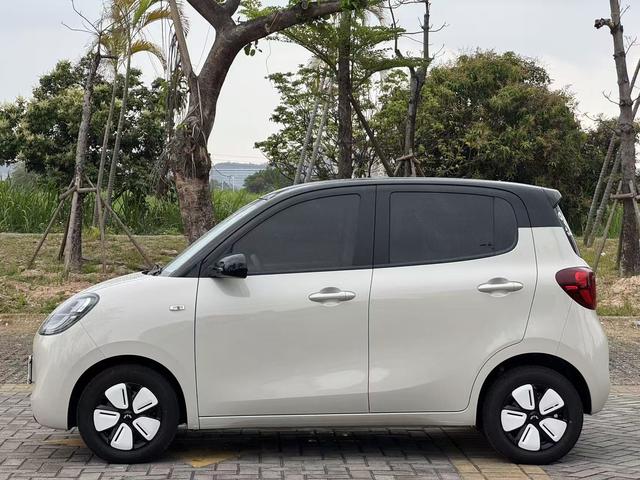 Wuling 2025 car image #9