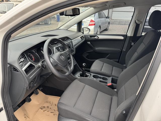 Volkswagen Touran 2017 immagine di auto #9