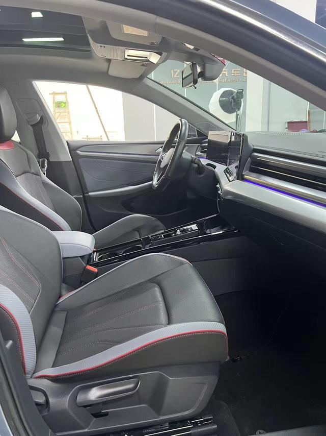 Volkswagen Lamando 2022 immagine di auto #9