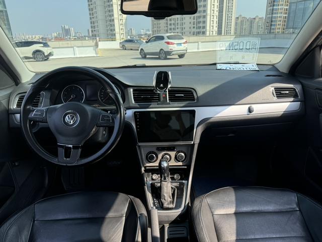 Volkswagen Lavida 2015 car image #9