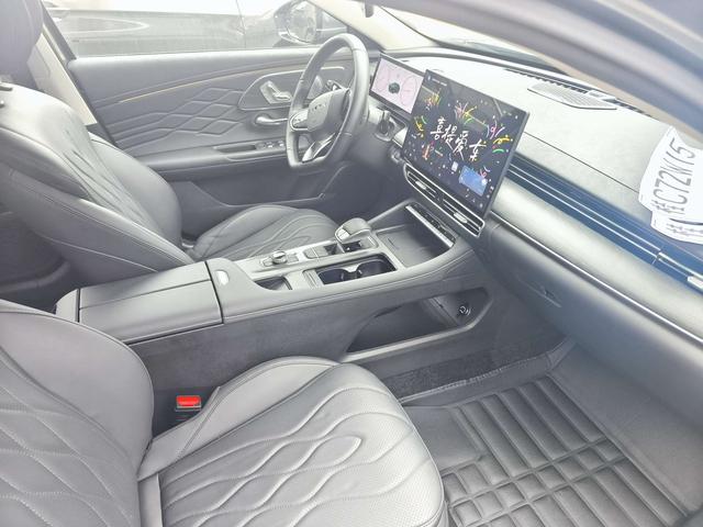 Chery Arrizo 8 Pro 2025 immagine di auto #9