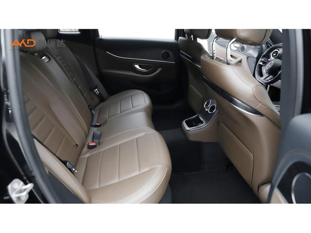 Mercedes-Benz E Class New Energy 2021 изображение автомобиля #9