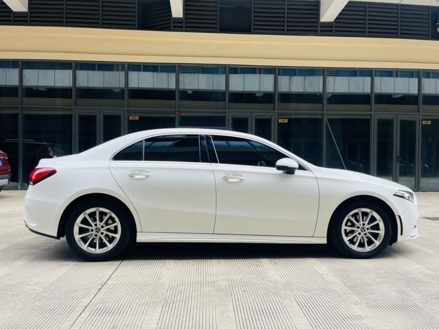 Mercedes-Benz A Class 2020 imagem de carro #9