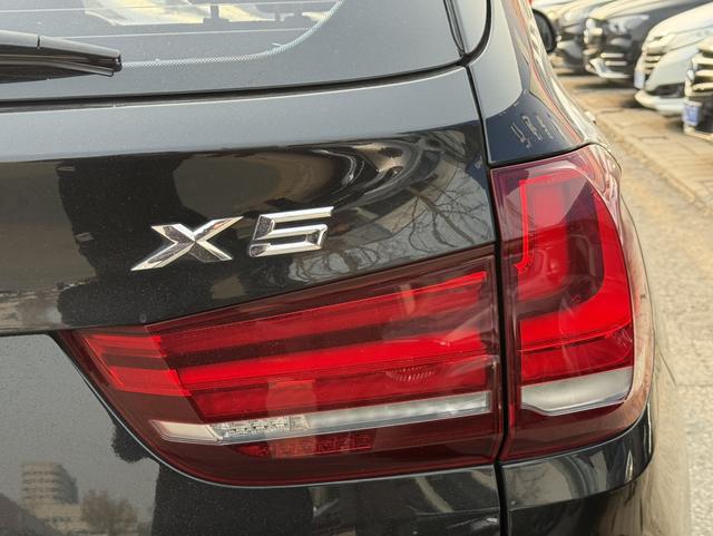 BMW X5 (Imported) 2015 imagem de carro #9