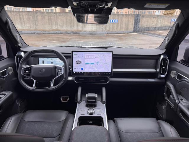 2024 car image #9
