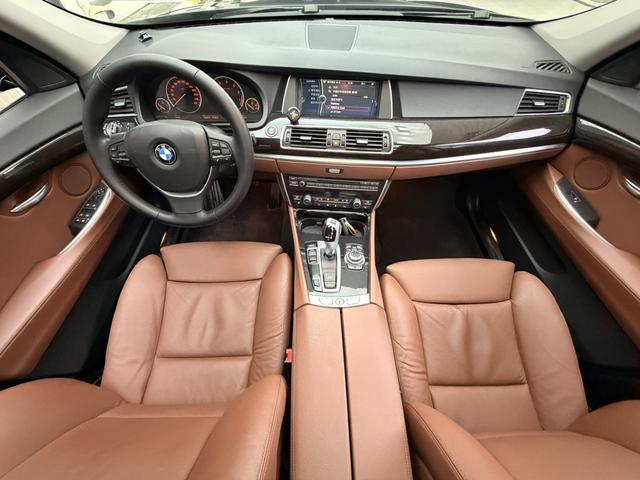 BMW 5 Series GT 2012 car image #9