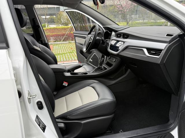 GEELY Vision 2020 imagen de coche #9