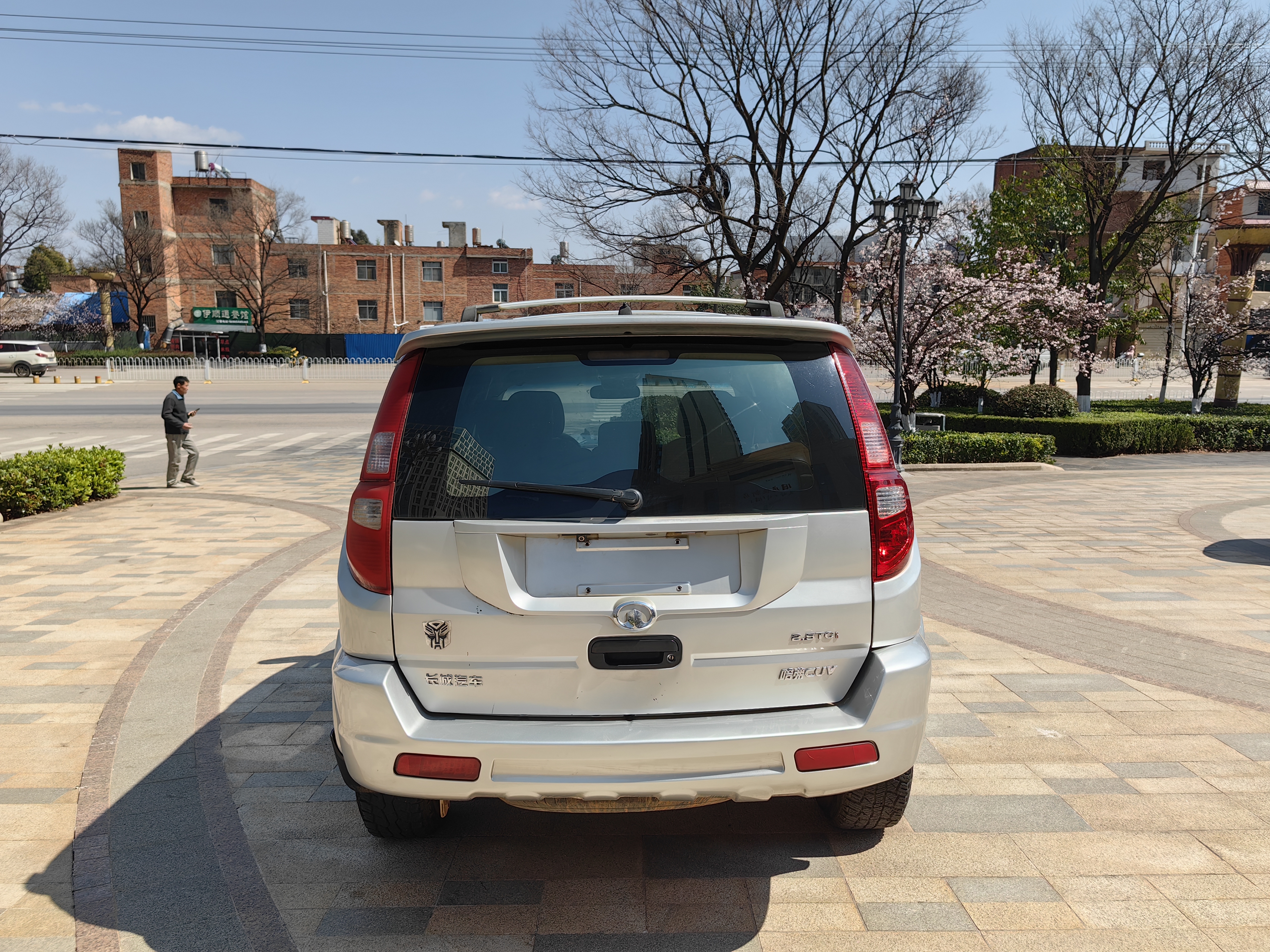 Haval H3 2011 #9 Haval H3 2011 car image #9