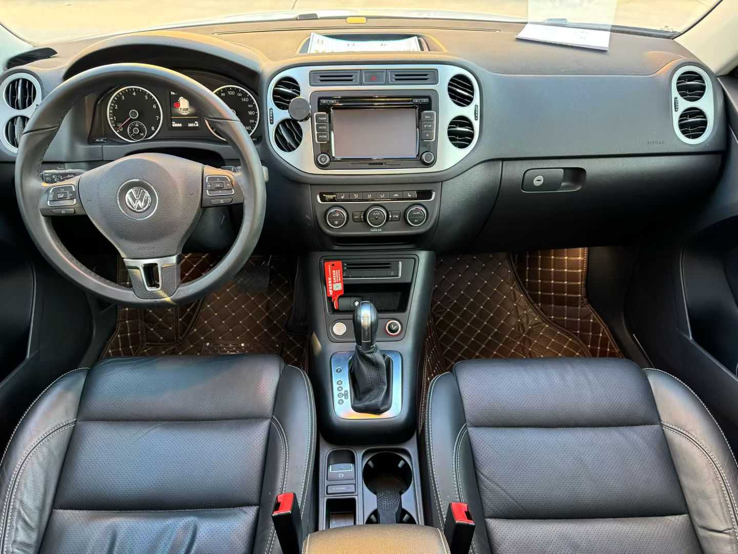 Volkswagen Tiguan 2016 car image #9