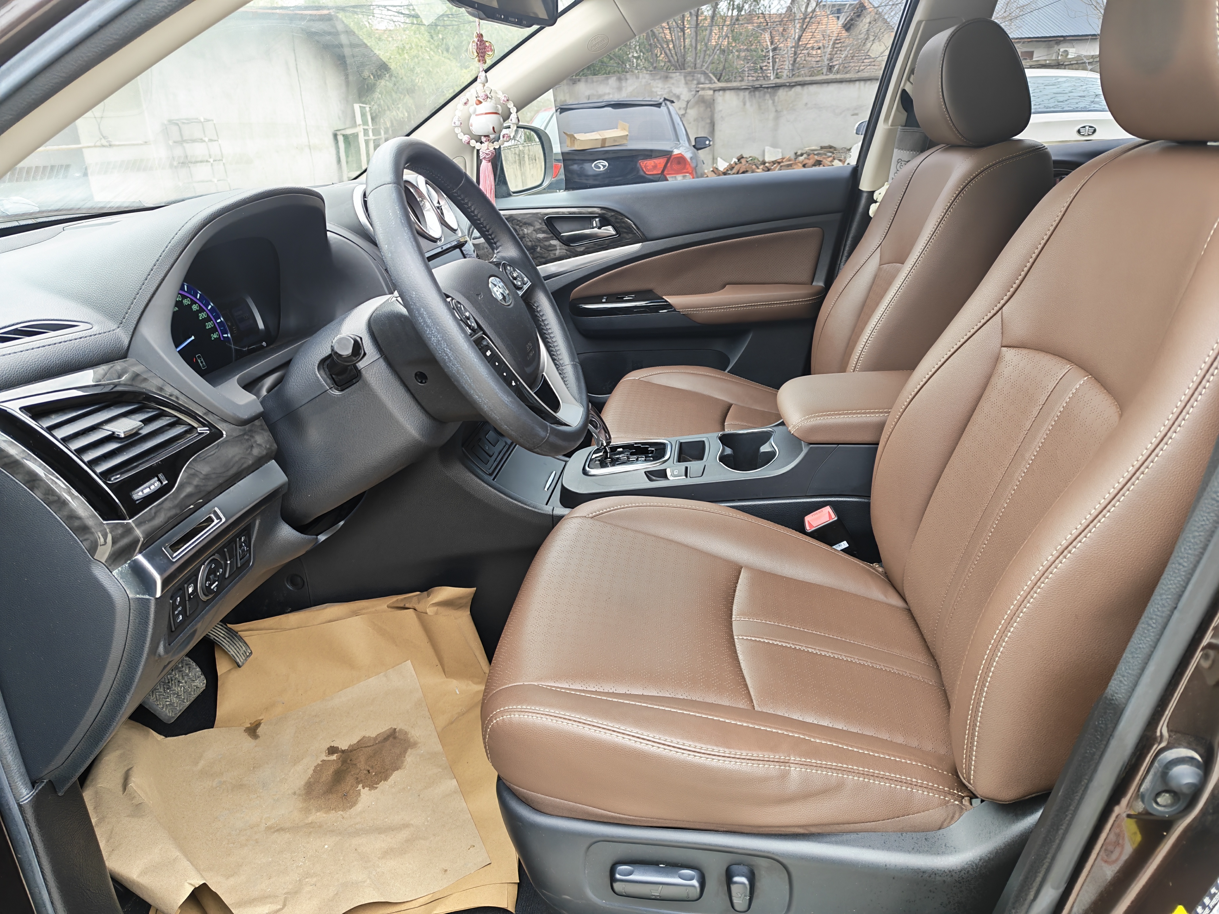 BYD S7 2016 car image #9