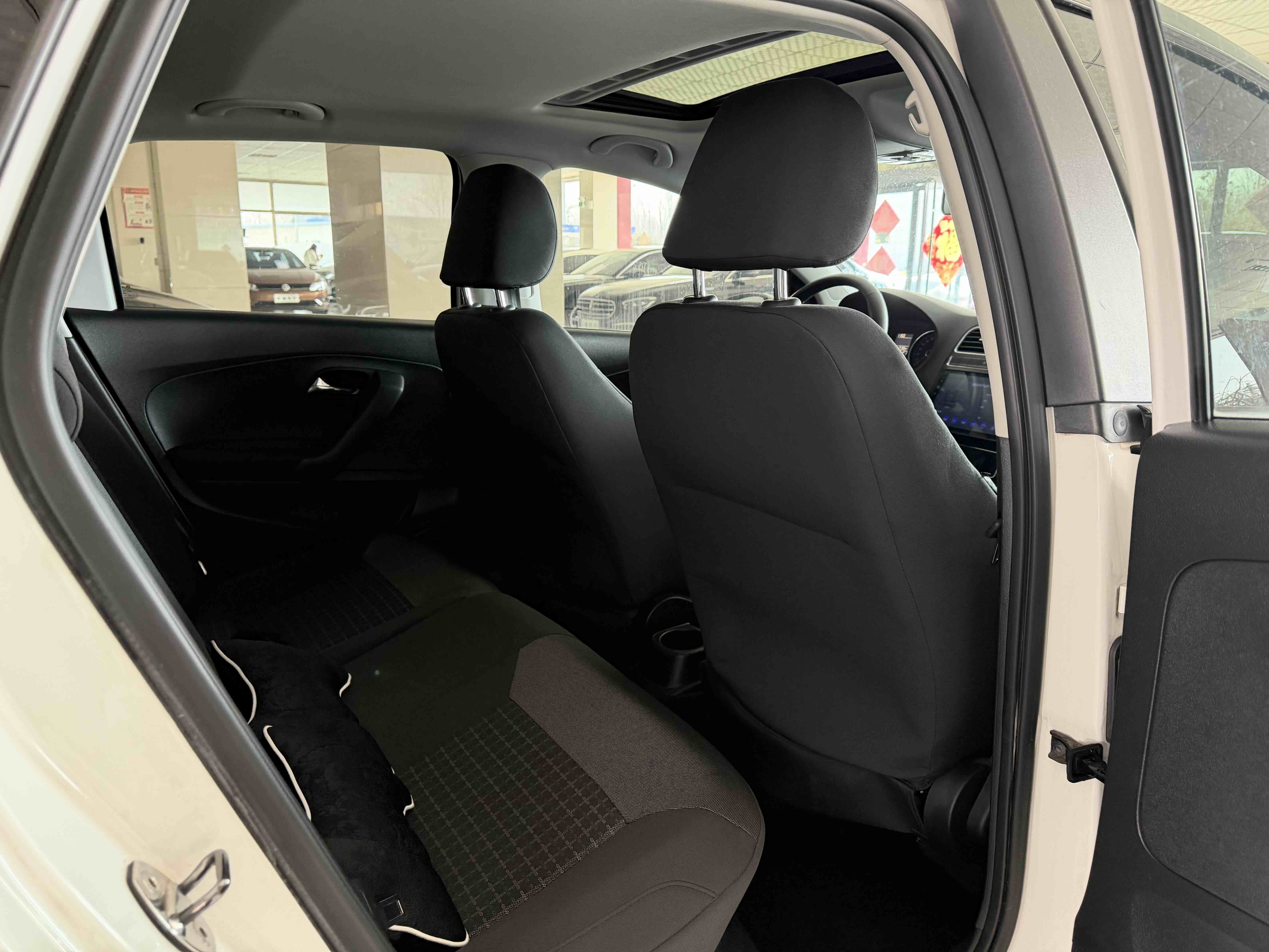 Polo 2017 #9 Polo 2017 car image #9