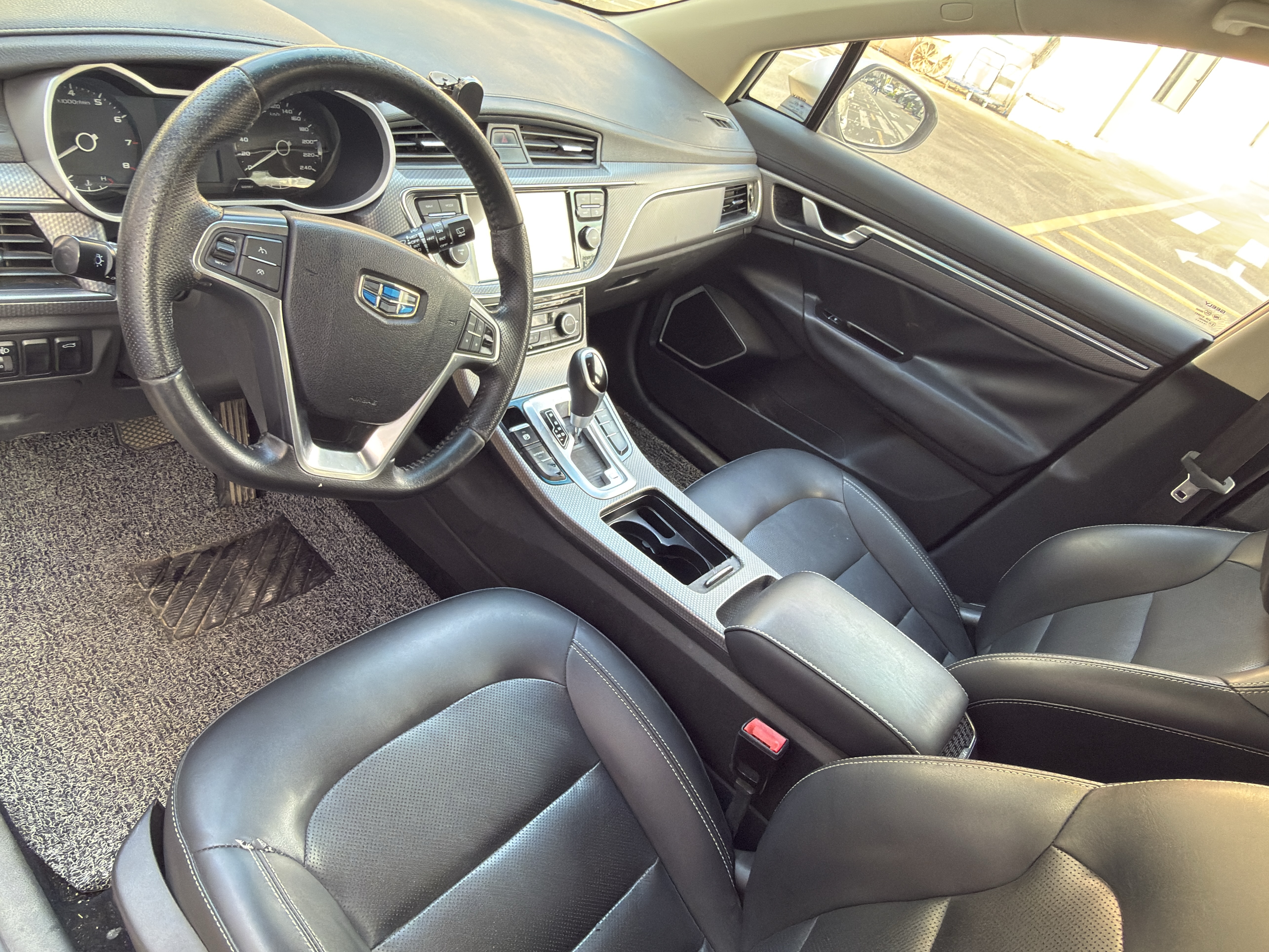 GEELY Emgrand GS 2017 #9 GEELY Emgrand GS 2017 car image #9
