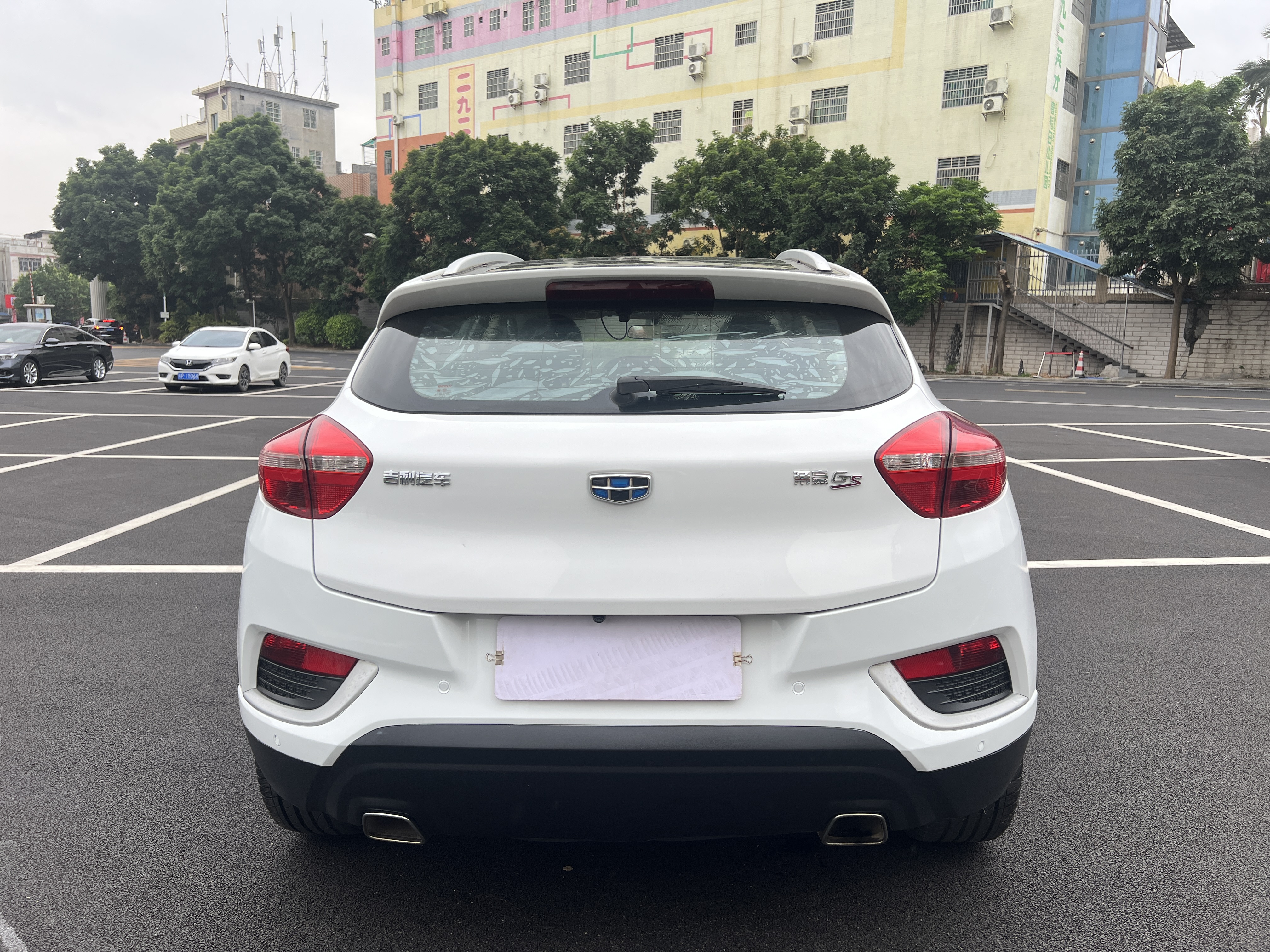 Emgrand GS 2016 #9 Emgrand GS 2016 car image #9