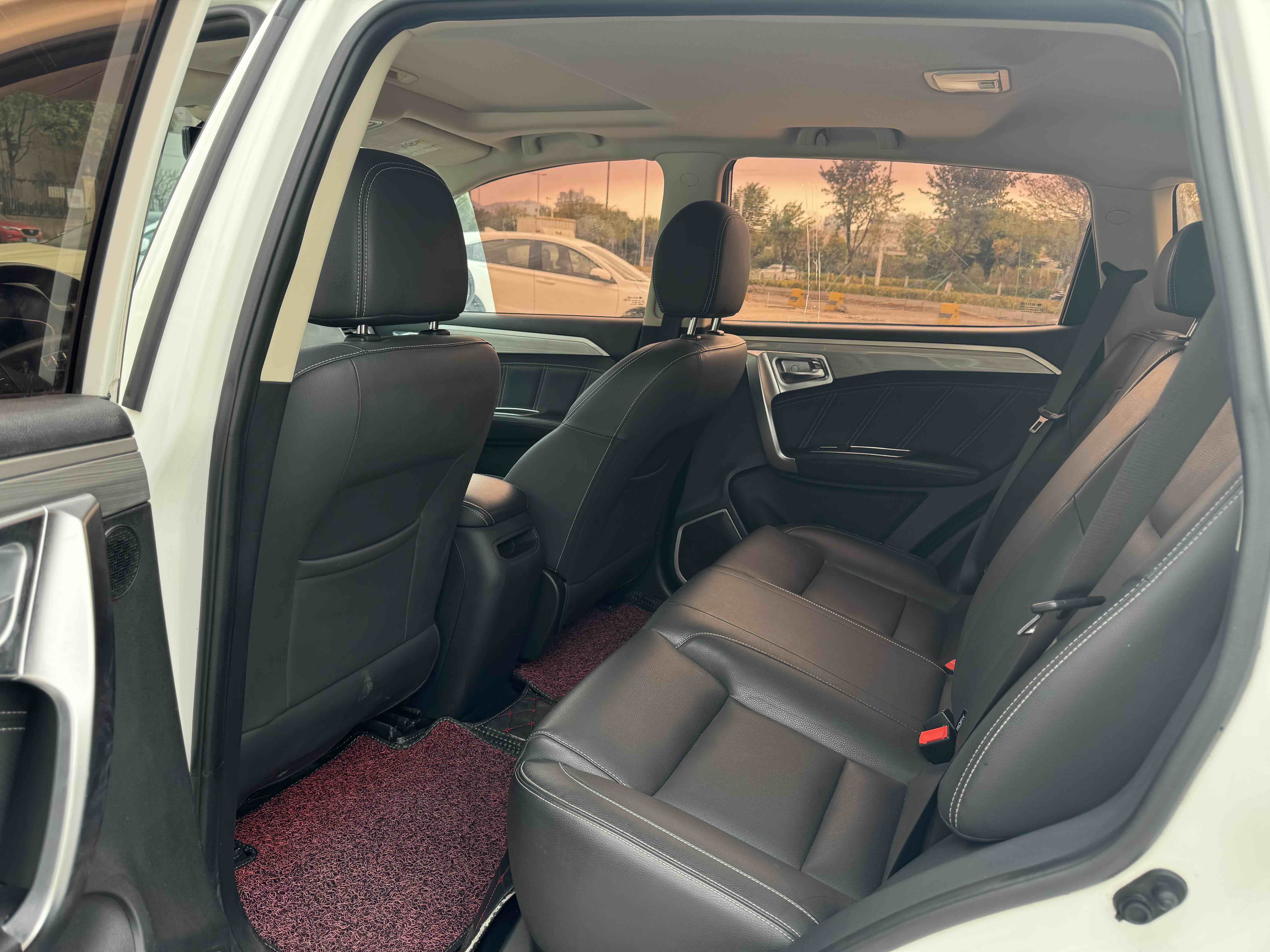 GEELY Emgrand GS 2017 immagine di auto #9