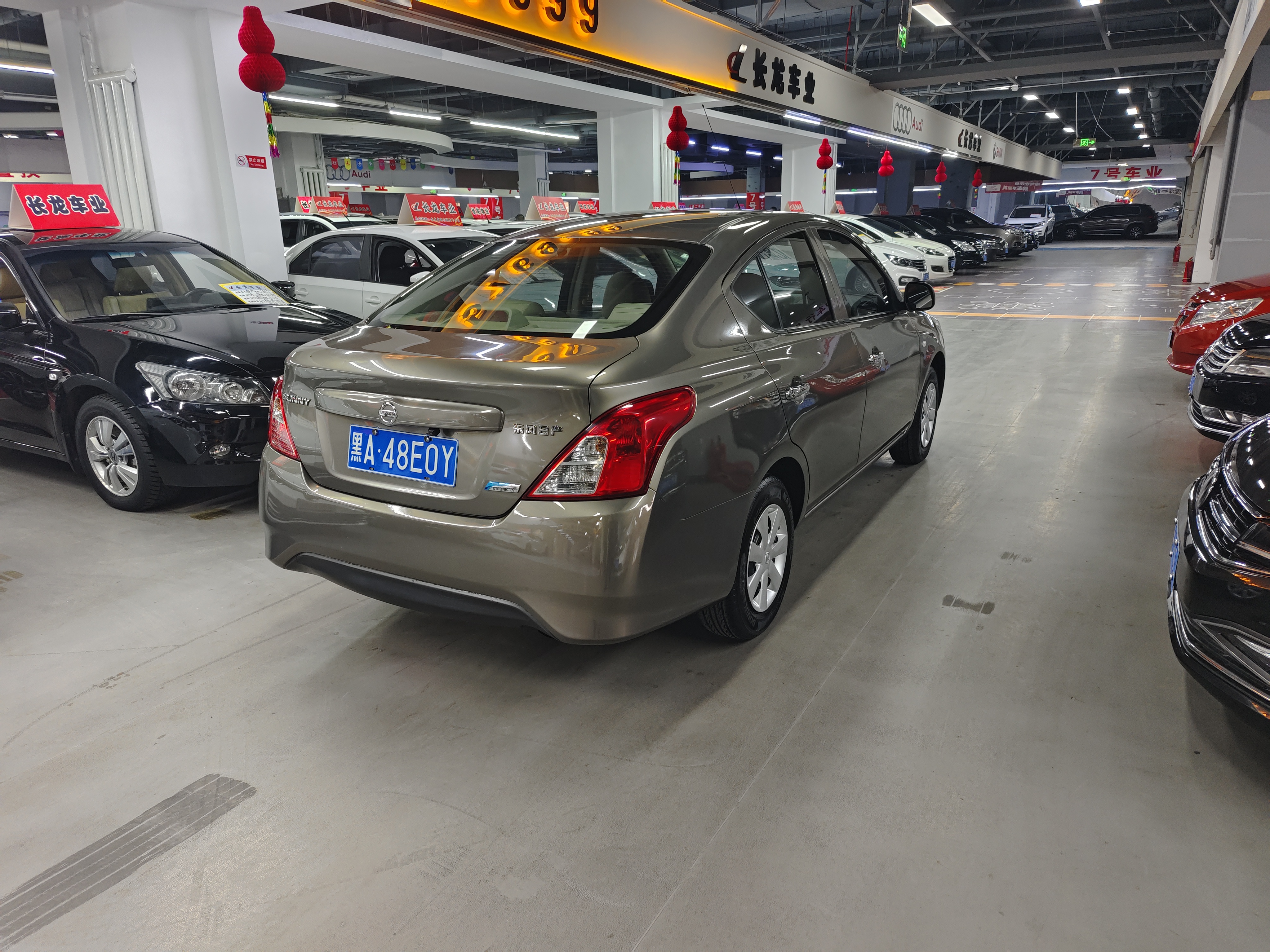 Nissan Sunny 2017 immagine di auto #9