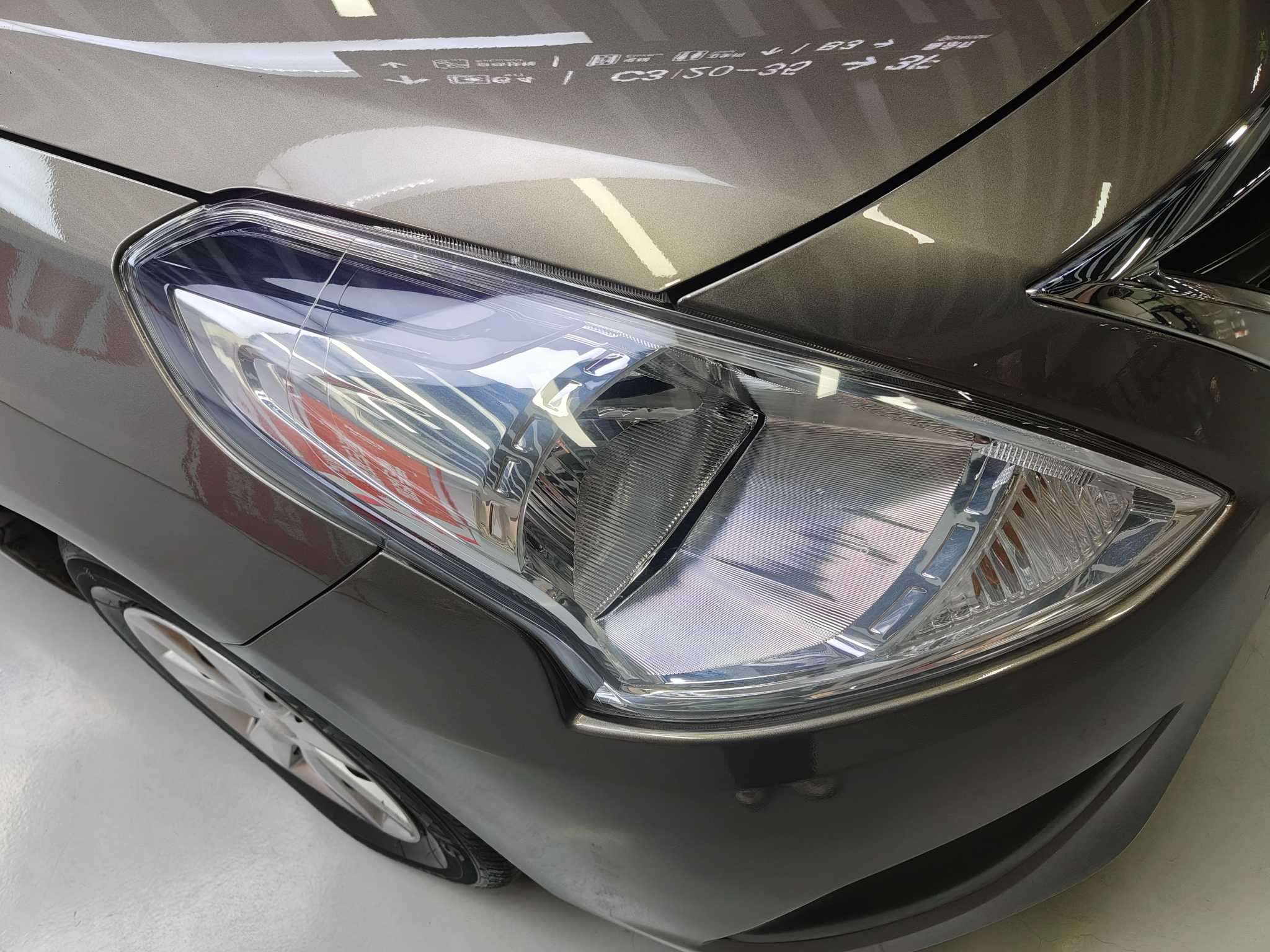 Nissan Sunny 2016 #9 Nissan Sunny 2016 car image #9