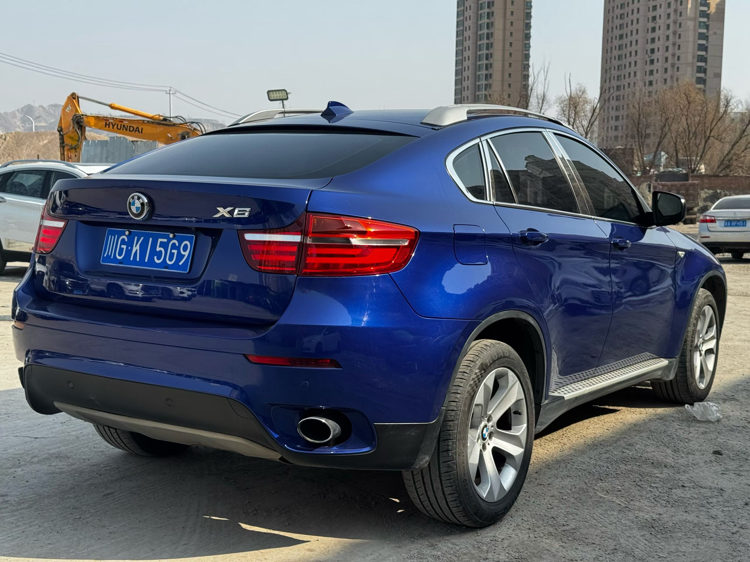 BMW X6 2013 car image #9
