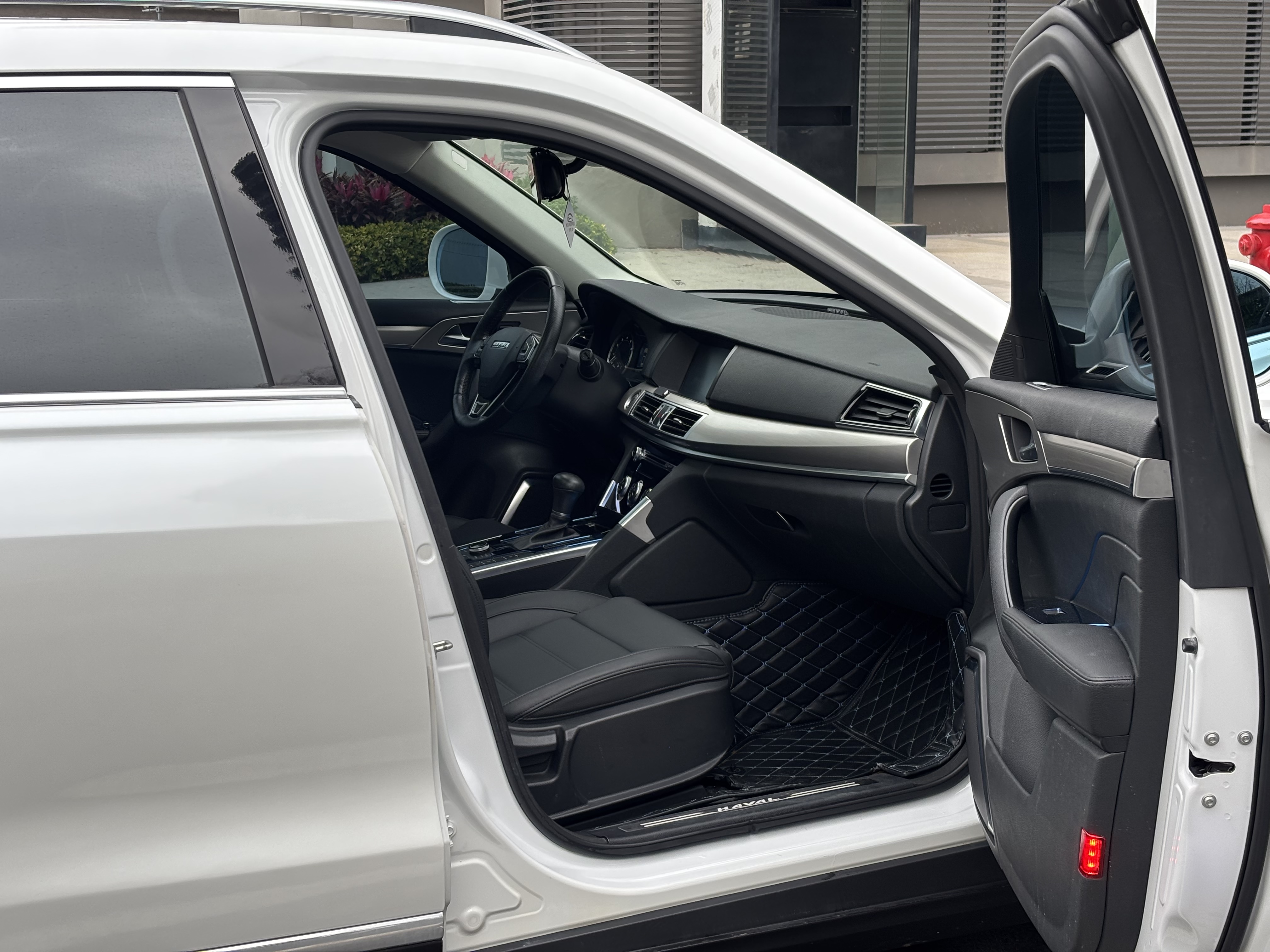 Haval H7 2016 car image #9