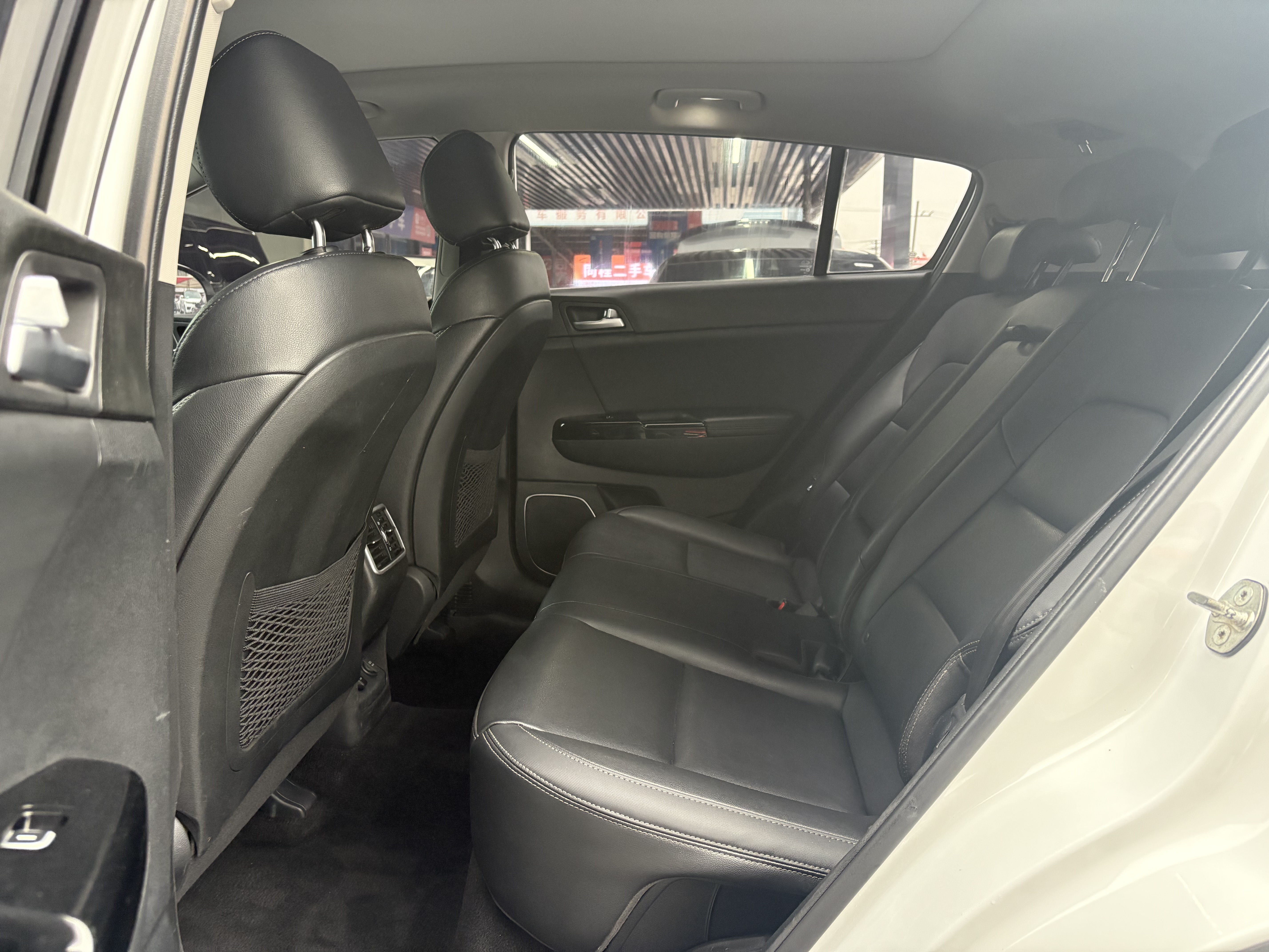 Kia KX5 2016 صورة سيارة #9