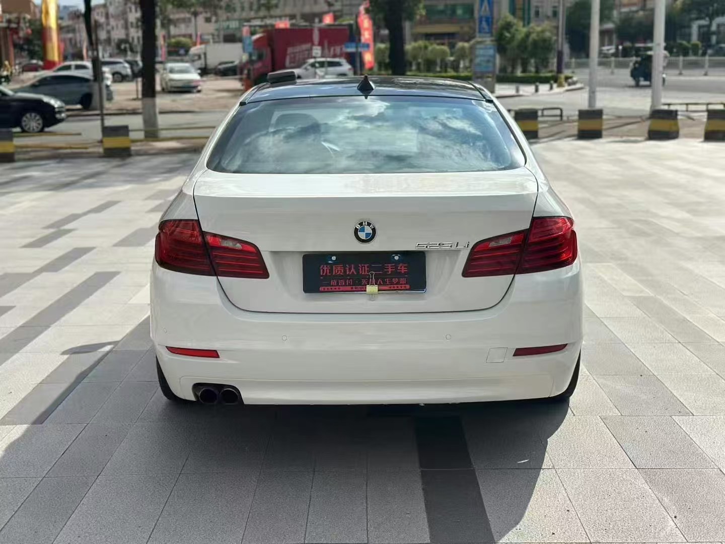 BMW 5 Series (Imported) 2014 car image #9