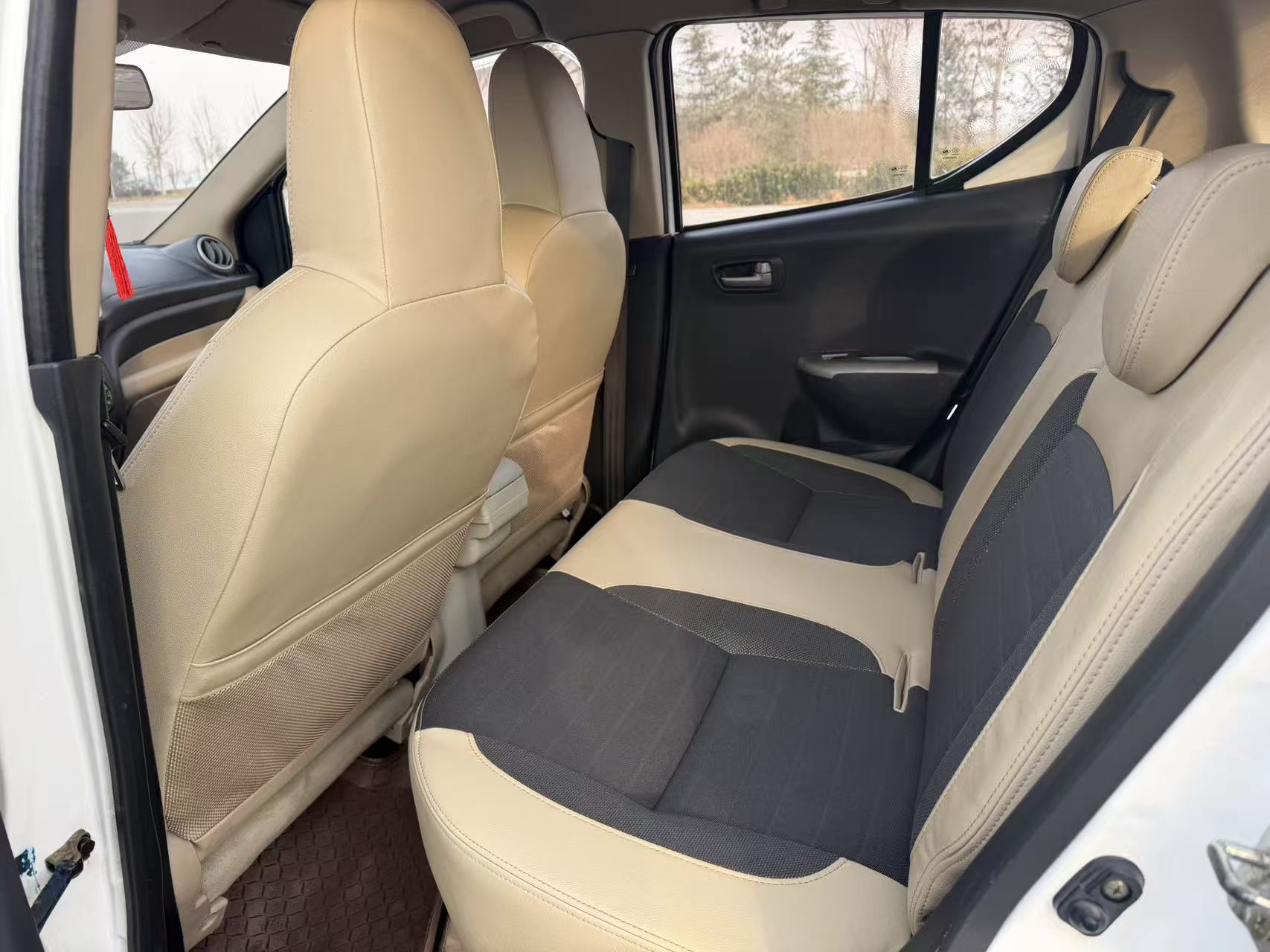 Suzuki Alto 2012 imagen de coche #9