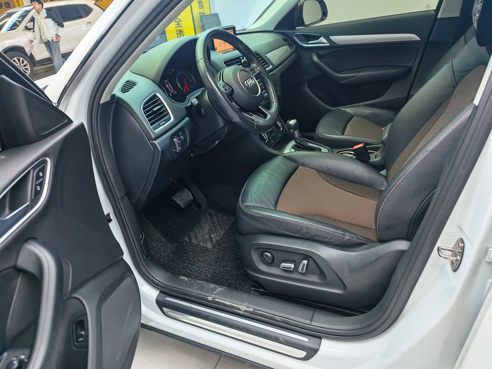 Audi Q3 2016 #9 Audi Q3 2016 immagine di auto #9