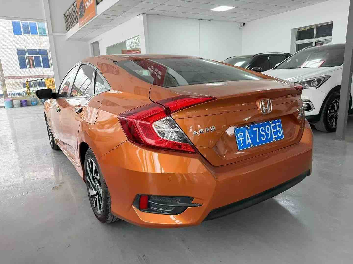 Honda Civic 2017 imagen de coche #9