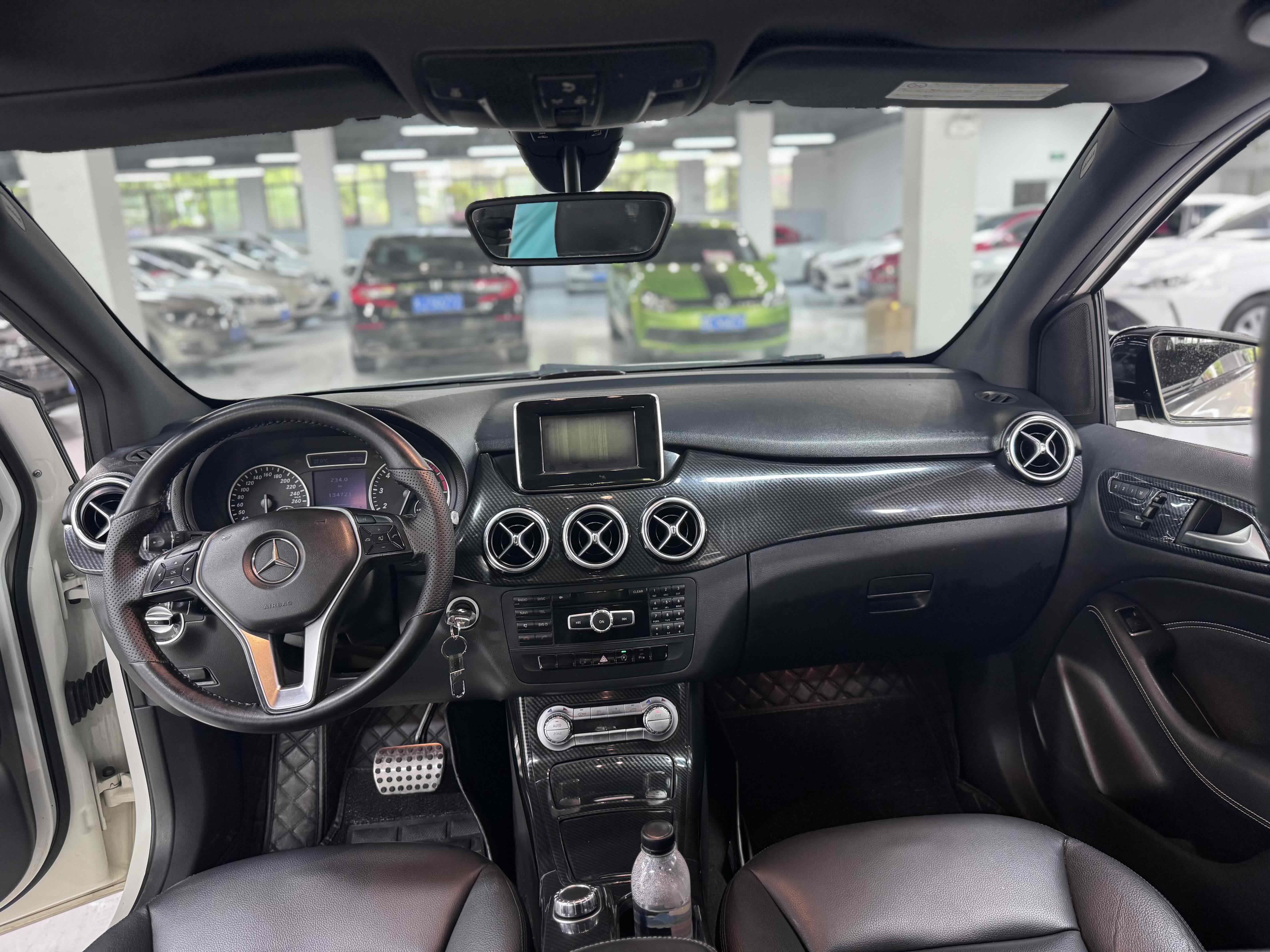 Mercedes-Benz B Class 2014 car image #9