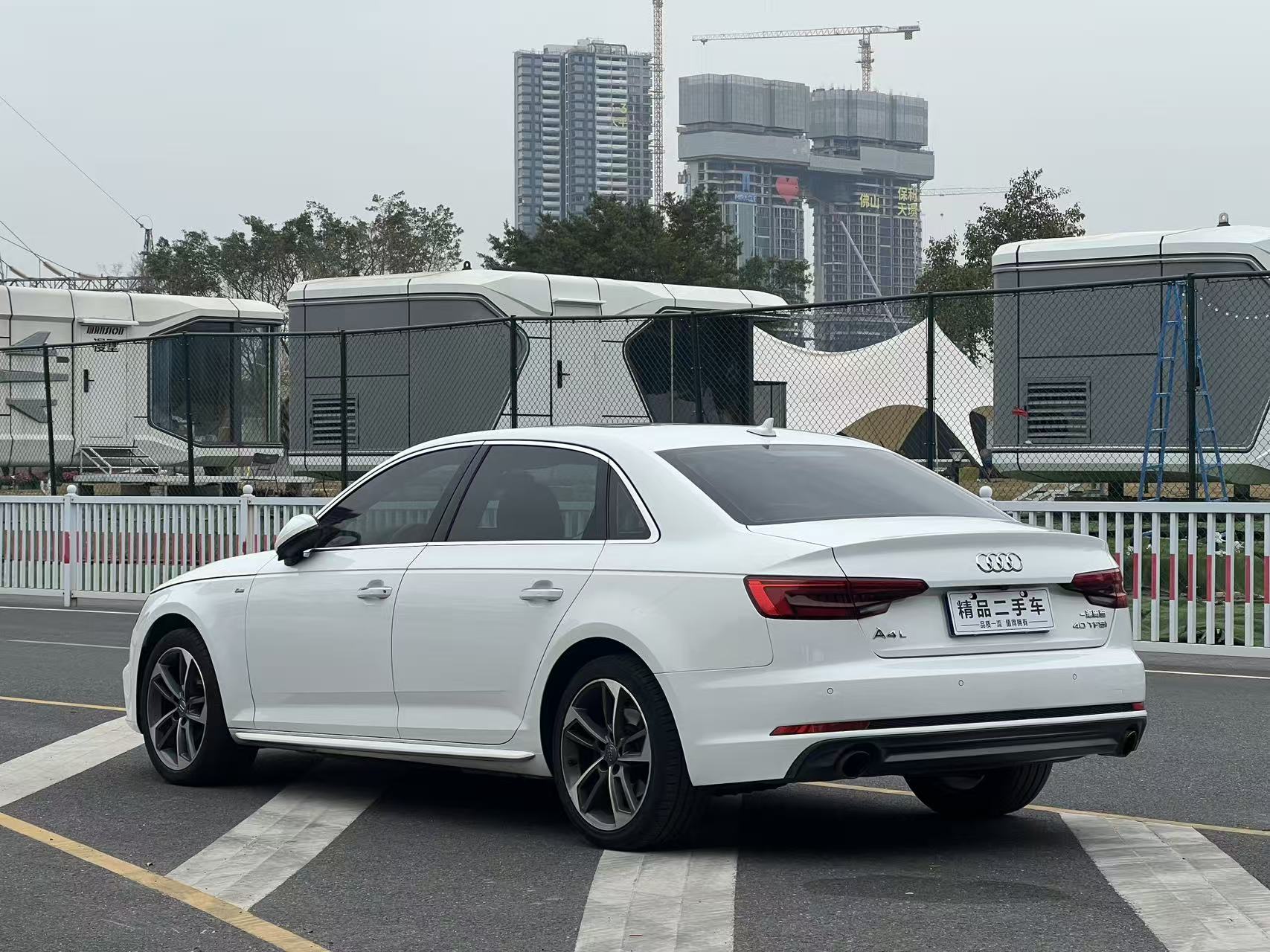 Audi A4L 2017 #9 Audi A4L 2017 car image #9