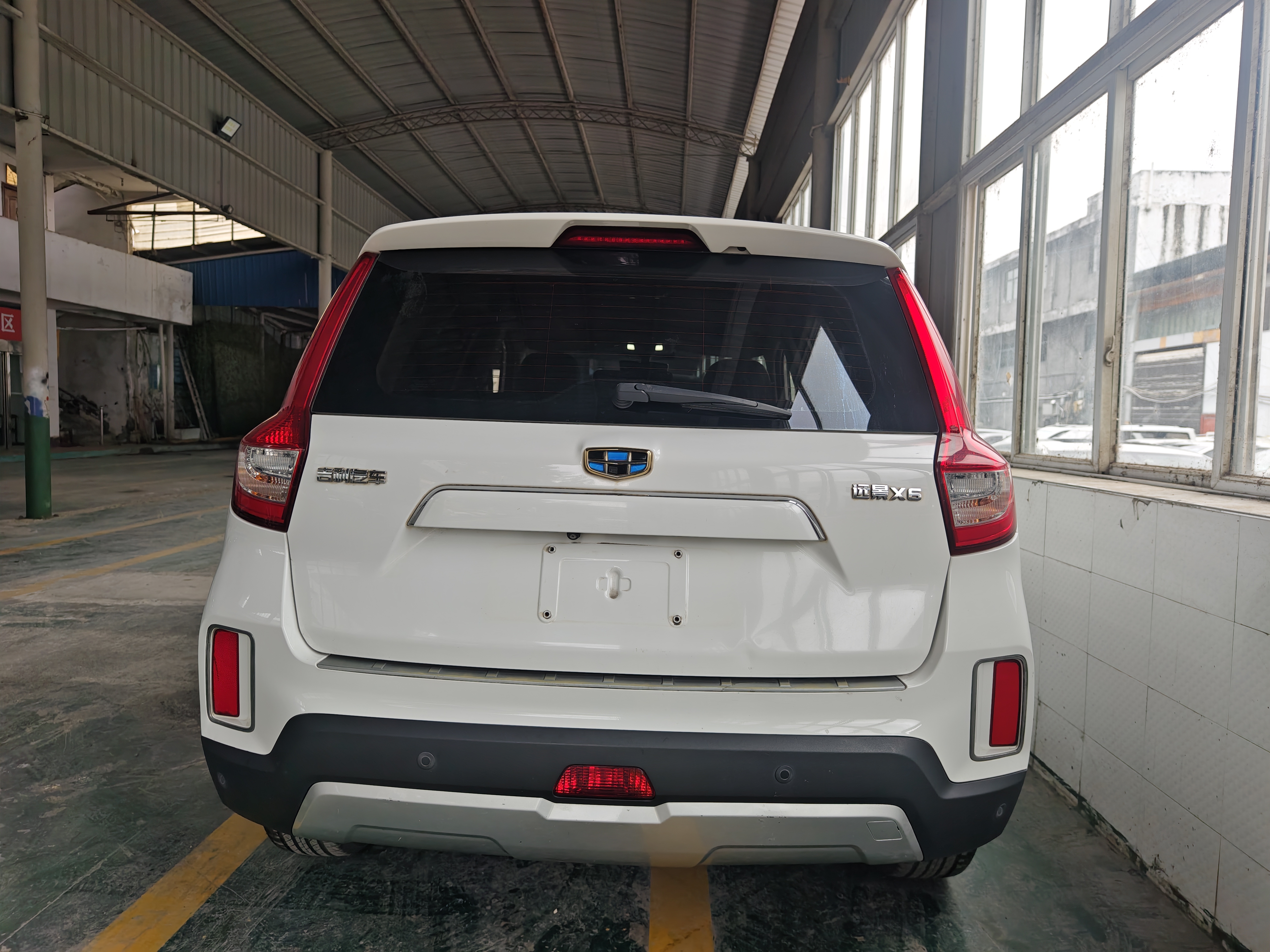 吉利汽车 远景X6 2017 汽车图片 #9