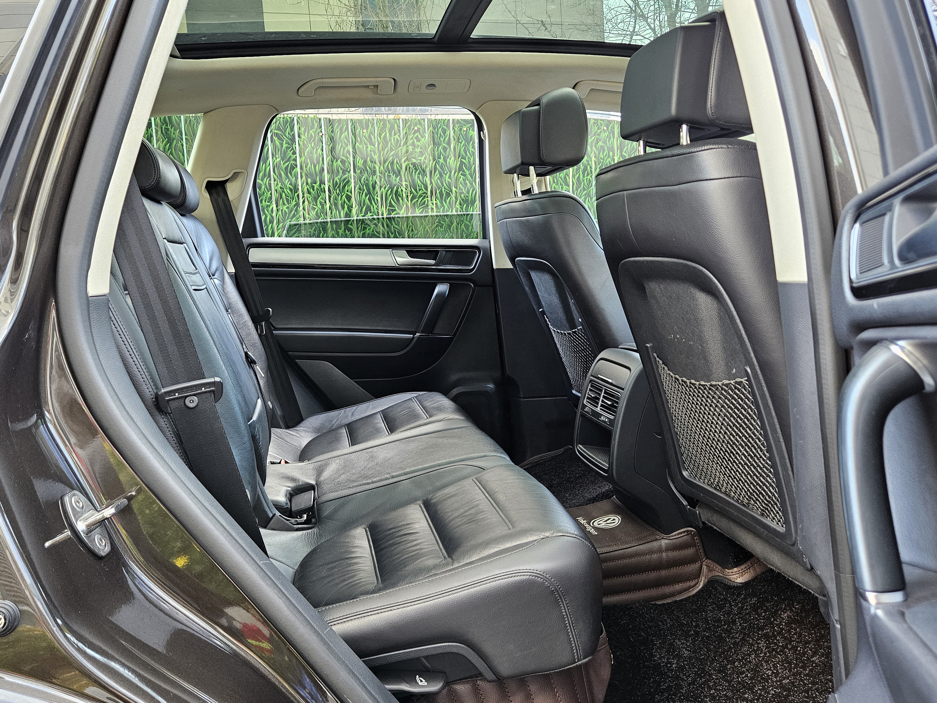 Volkswagen Touareg 2017 car image #9