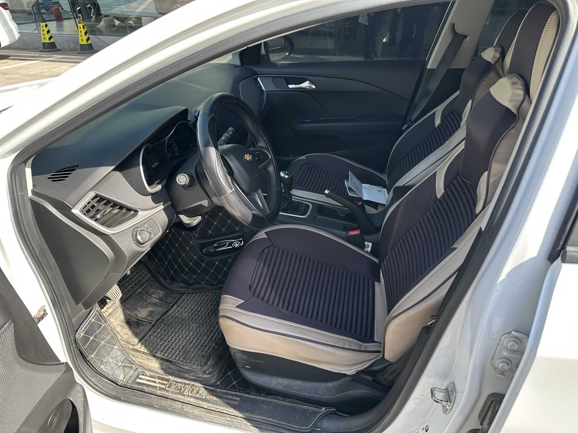 Chevrolet Cavalier 2017 car image #9