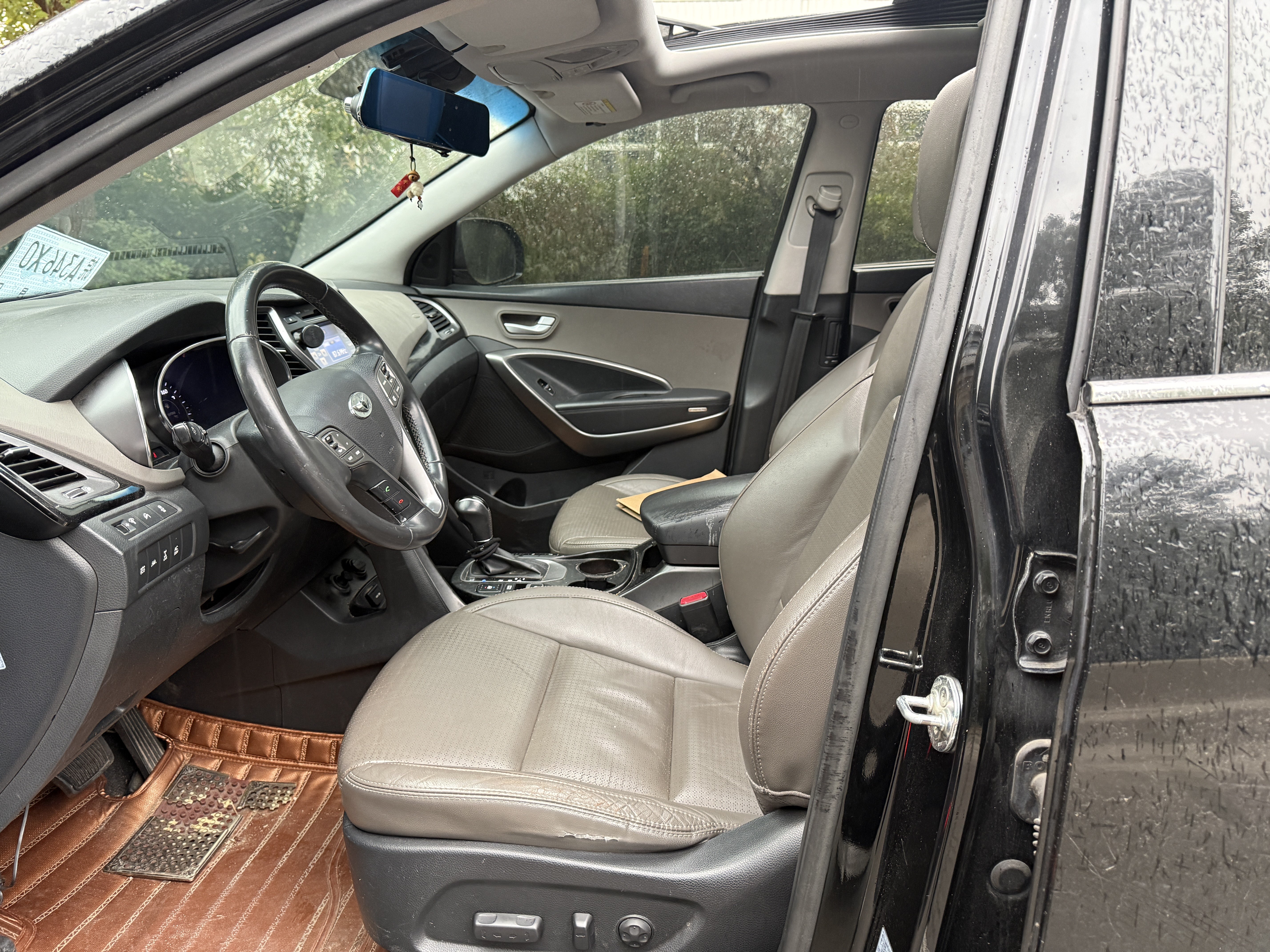 Hyundai Grand Santa Fe 2015 car image #9