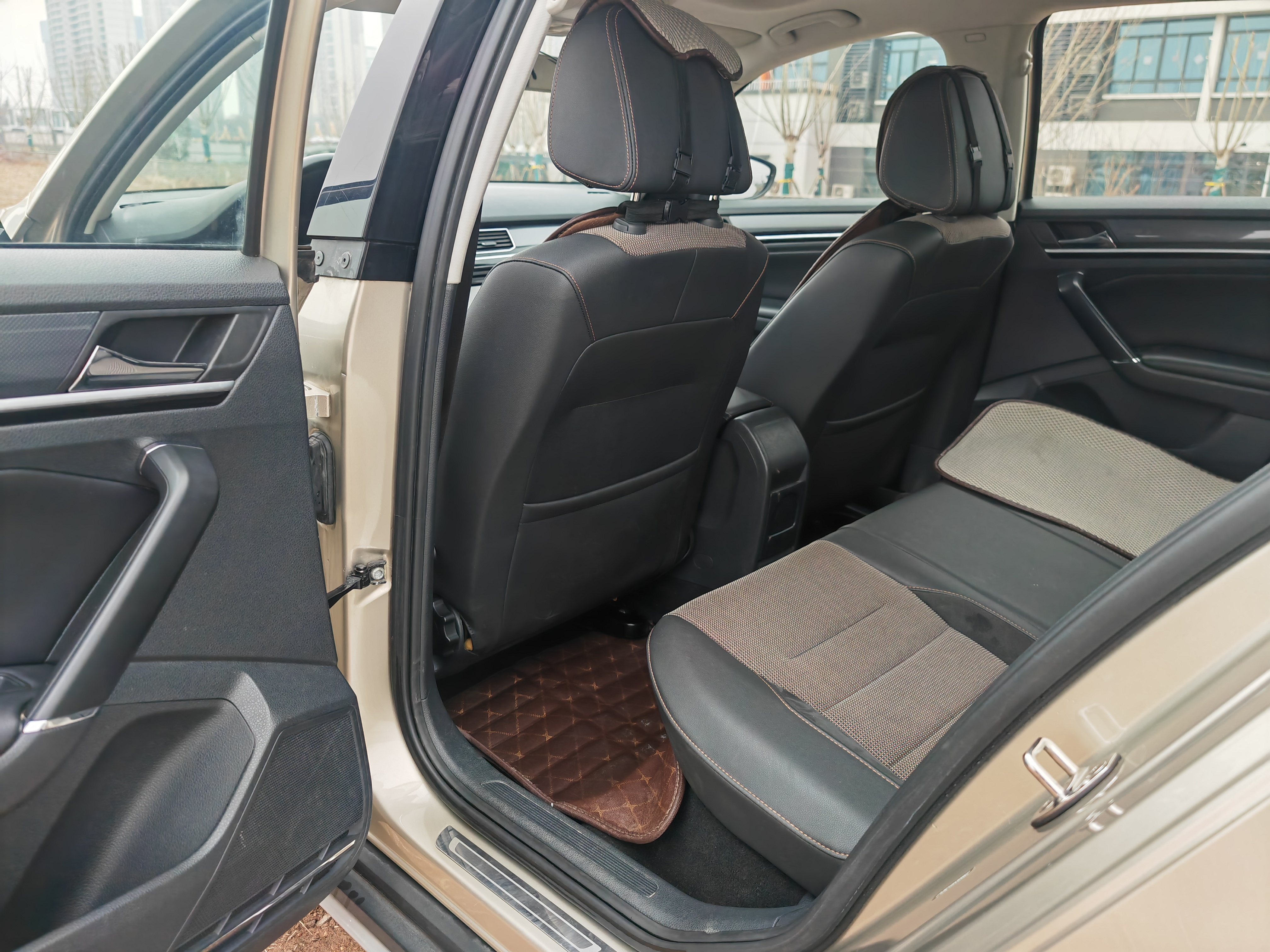 Volkswagen C-Trek 2017 immagine di auto #9