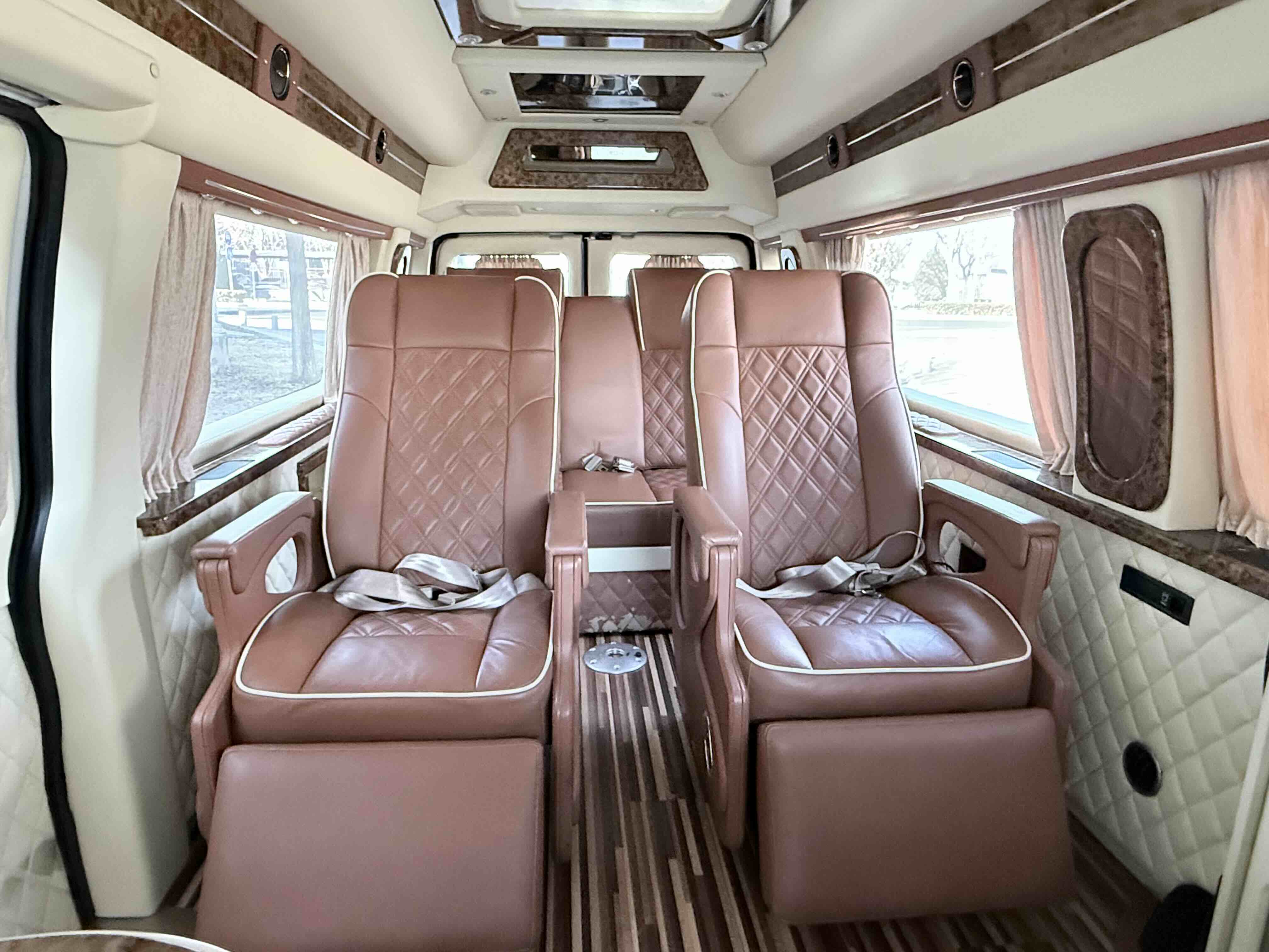 Ford E350 2015 #9 Ford E350 2015 car image #9