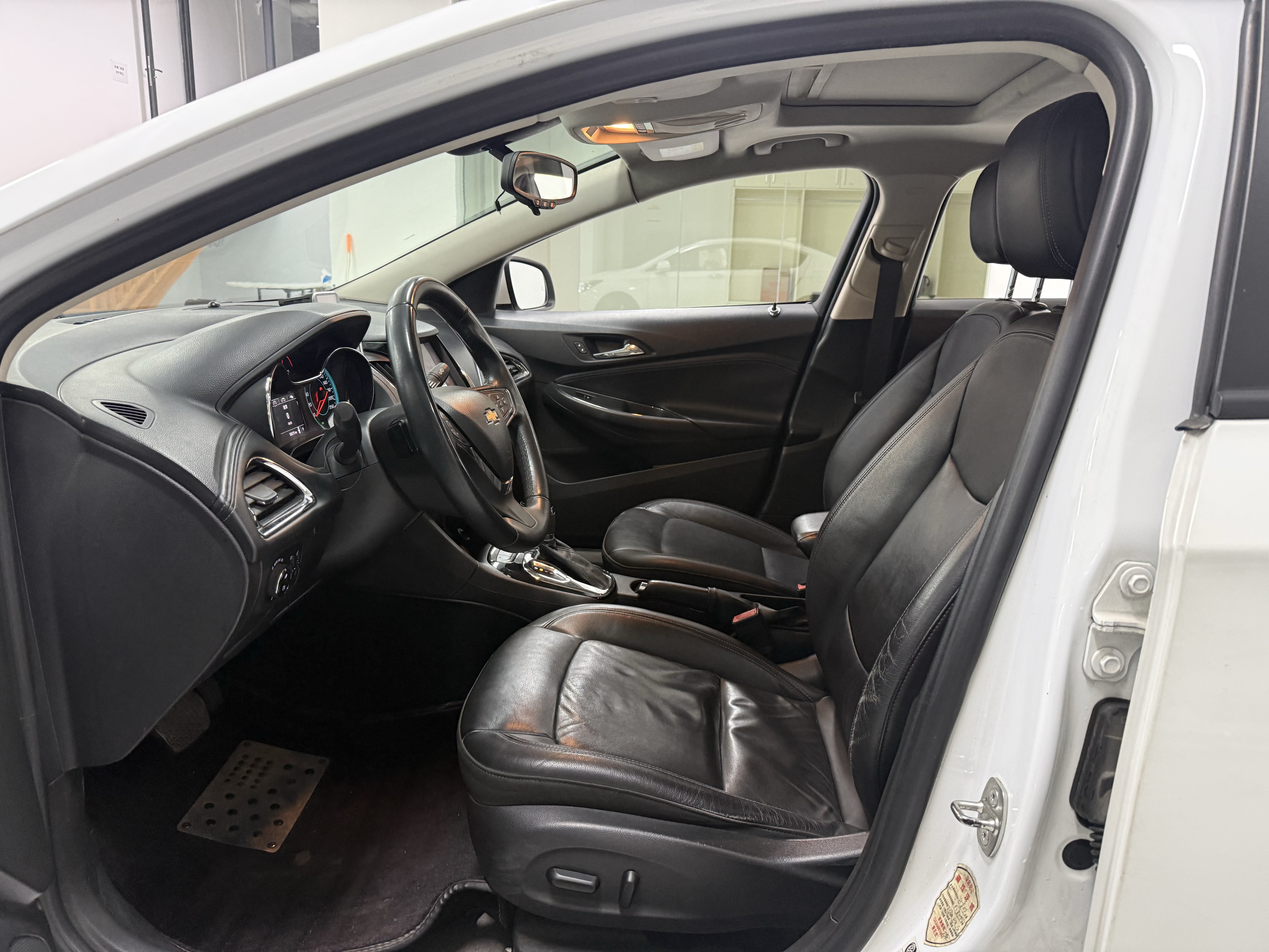 Chevrolet Cruze 2015 immagine di auto #9