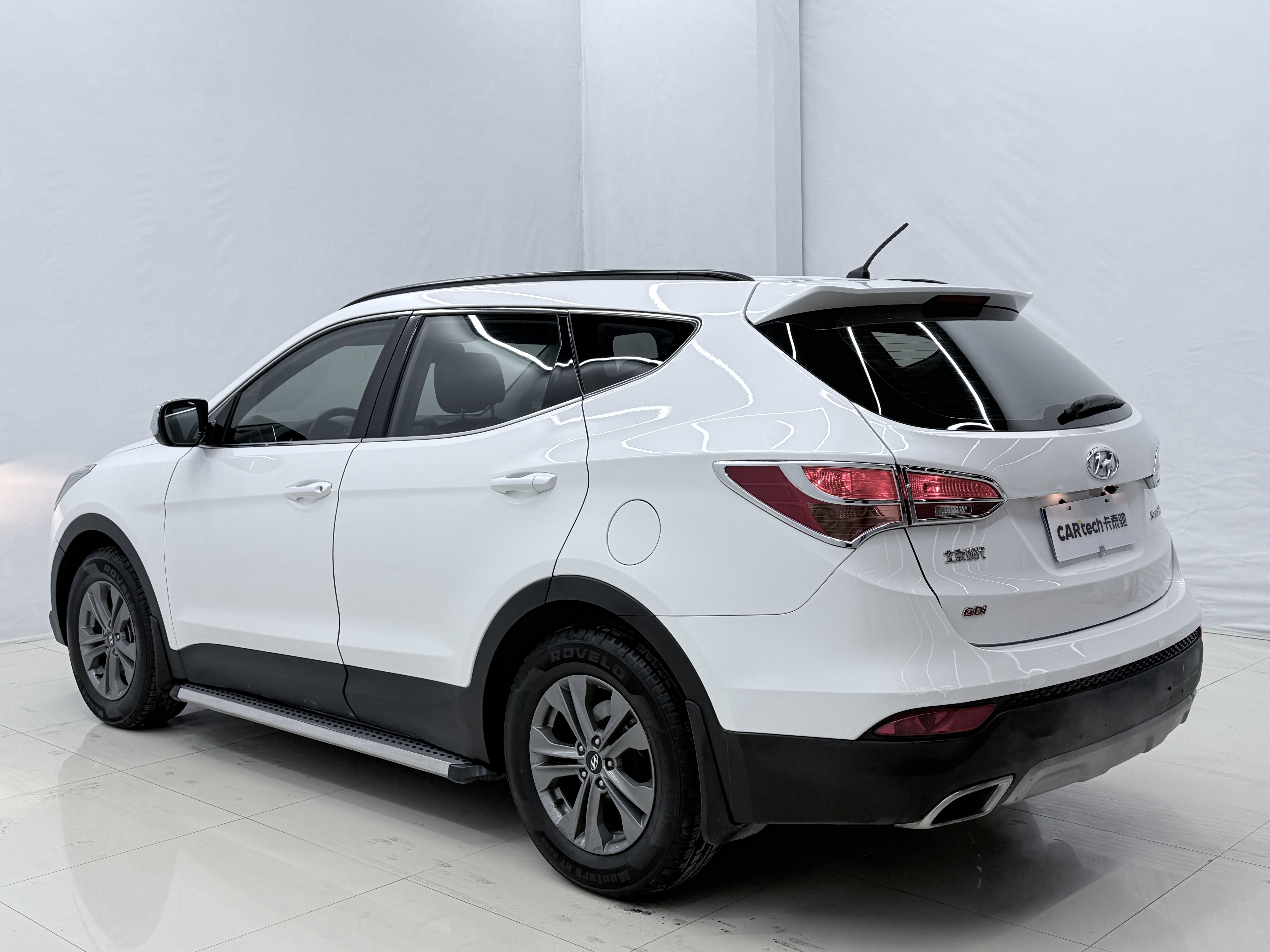 Hyundai Santa Fe 2015 car image #9