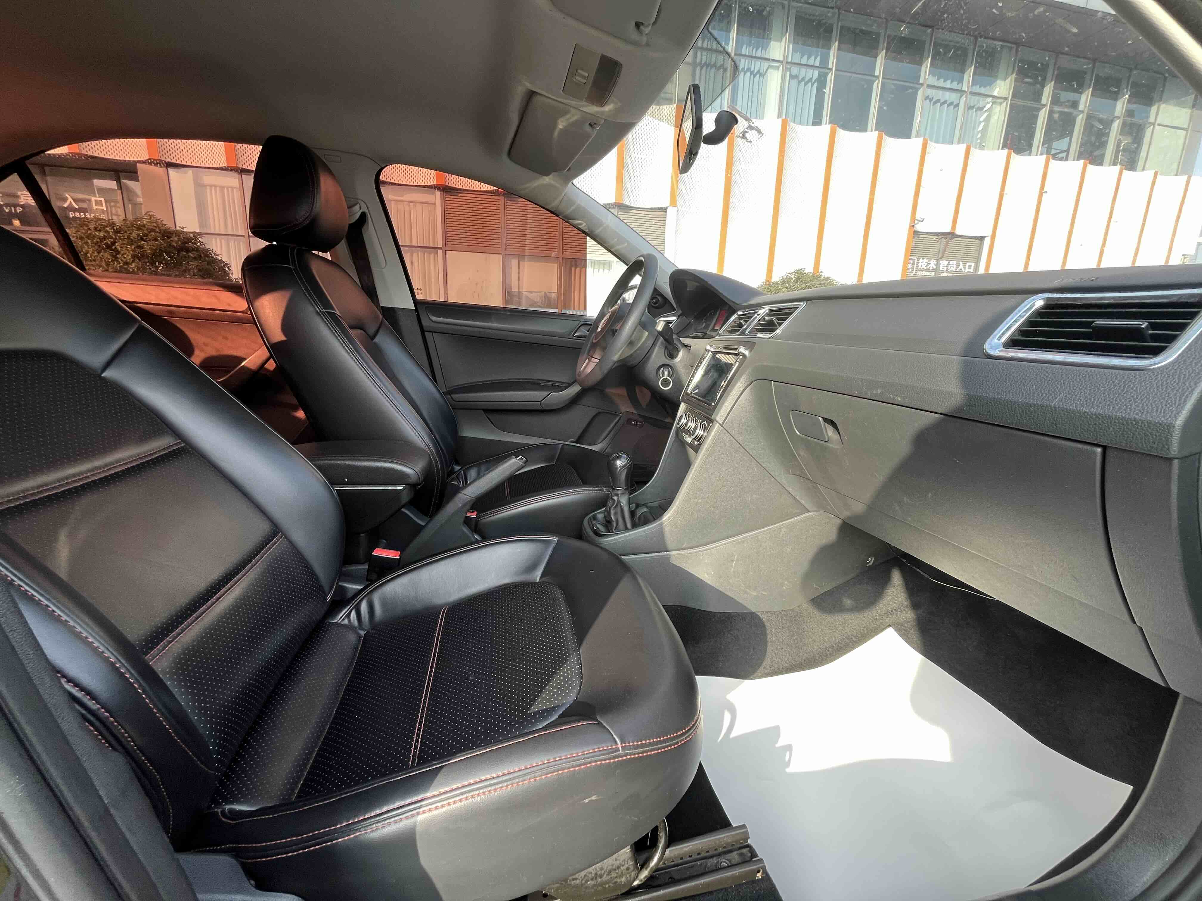 Santana 2015 #9 Santana 2015 car image #9