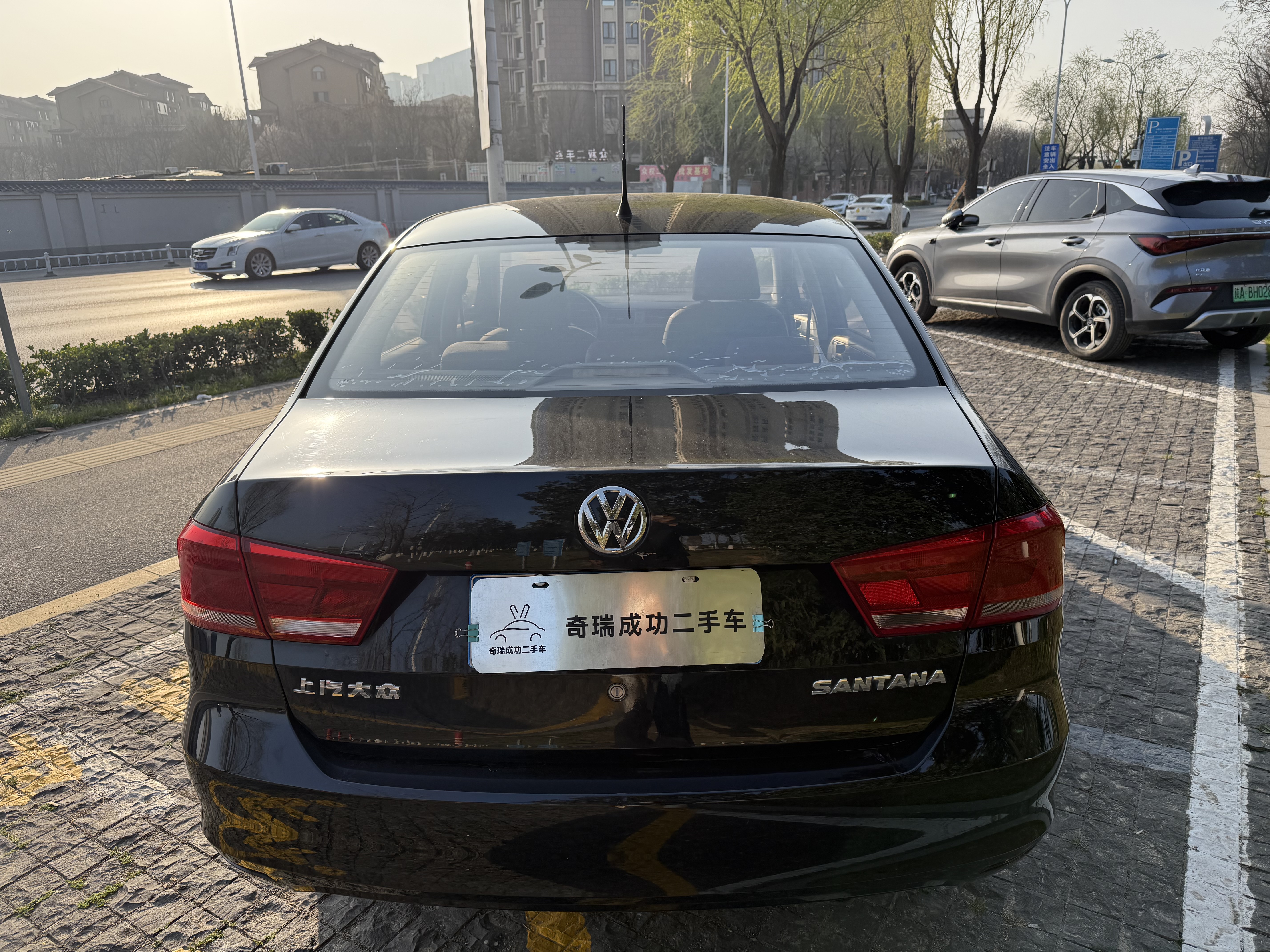 Santana 2016 car image #9